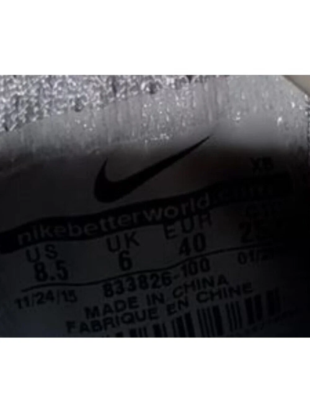 NIKE ROSHE 833826-100 WHITE SNEAKER RUNNING SHOES WOMENS SIZE 8.5